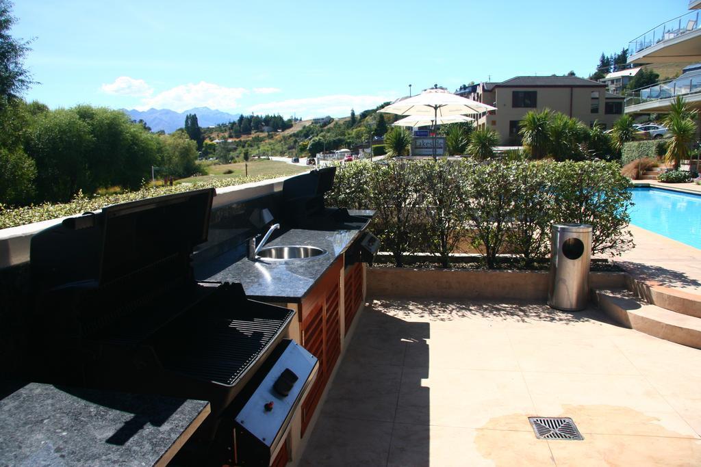 Lakeside Apartments Wanaka Exterior photo